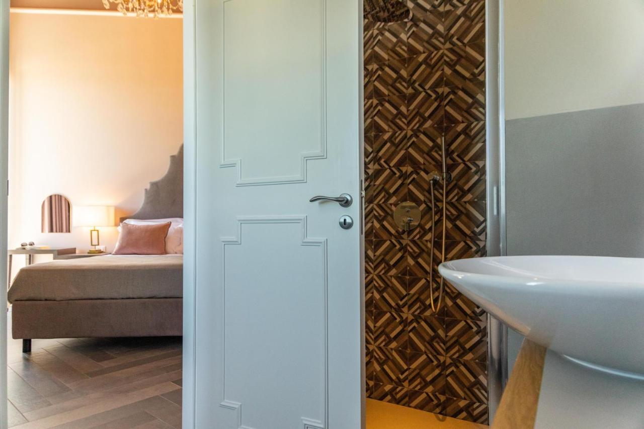 Villa Masetta - Luxury Suites Палермо Екстериор снимка