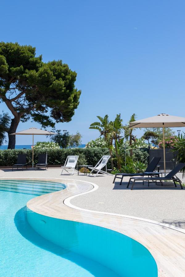 Villa Masetta - Luxury Suites Палермо Екстериор снимка